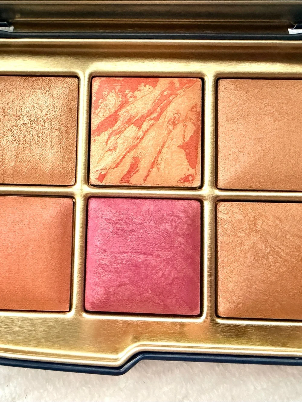 Hourglass Ambient Lighting Edit Unlocked FOX Palette 2025 LE BNIB HTF Collector